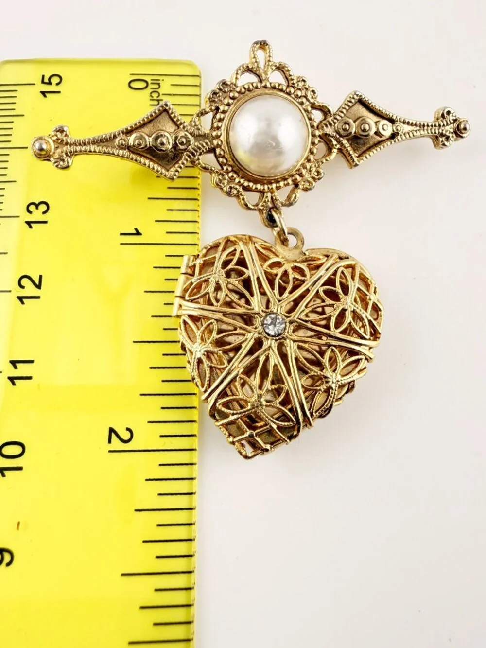 N/A detailed gold